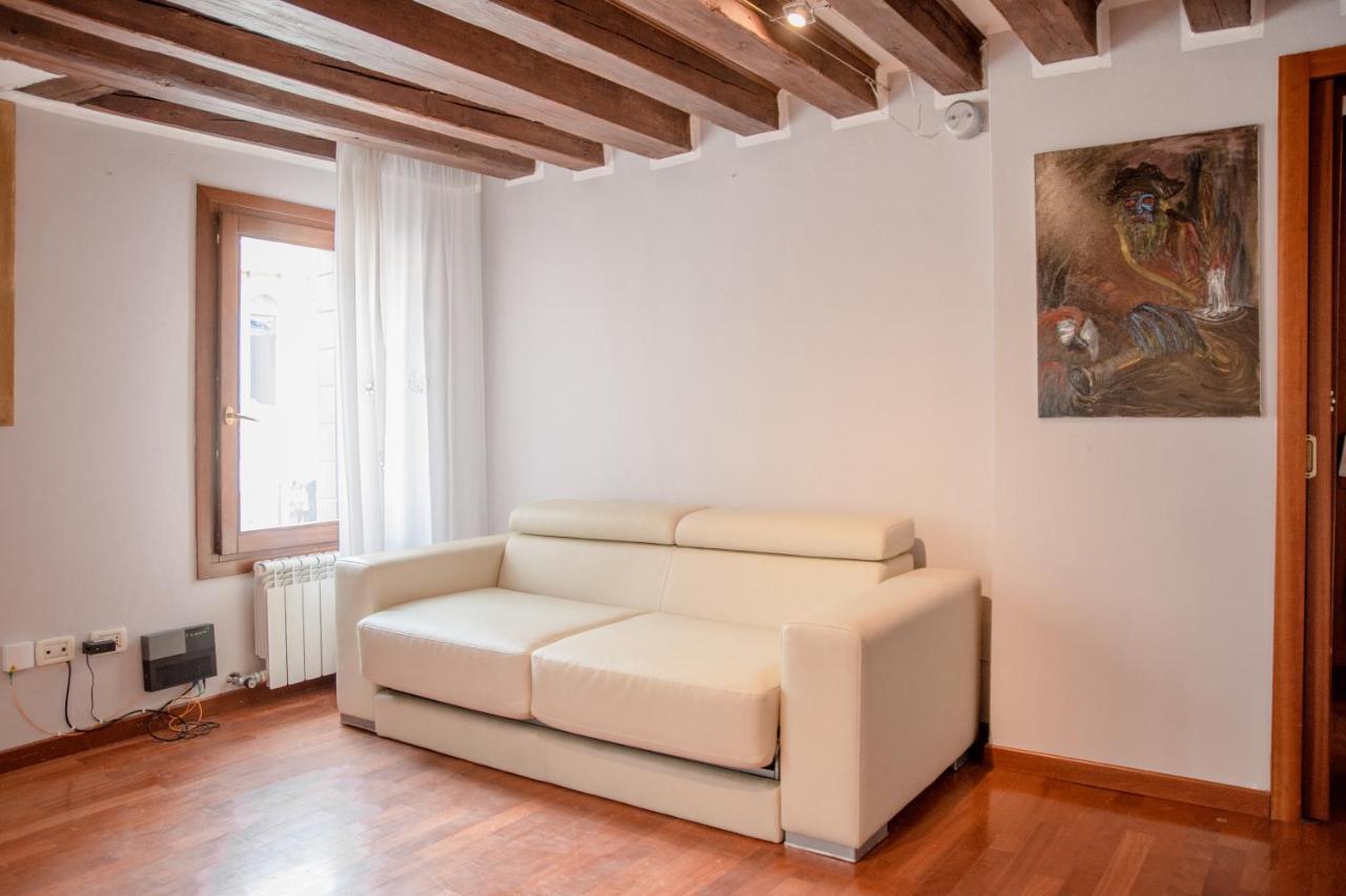 Appartamenti Superior In Via Garibaldi By Bricola Apartments Венеция Экстерьер фото